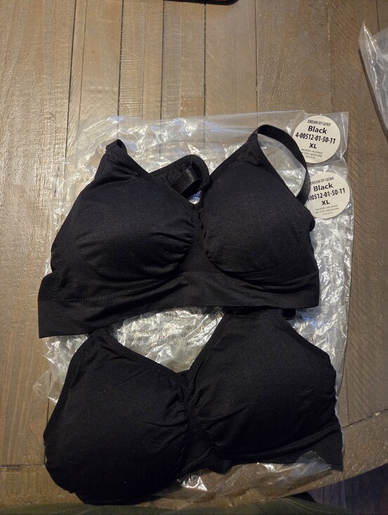 Dream by Genie Other - NWT Dream by Genie Sports Bra